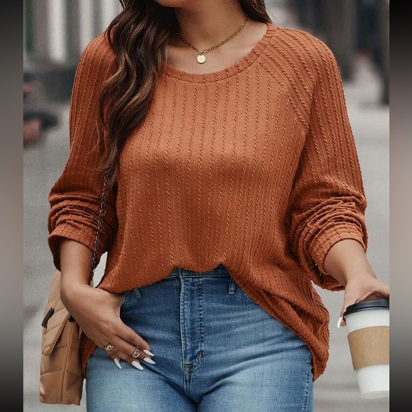 🌷3for$30🌷 Raglan sleeve blouse - Picture 5 of 7